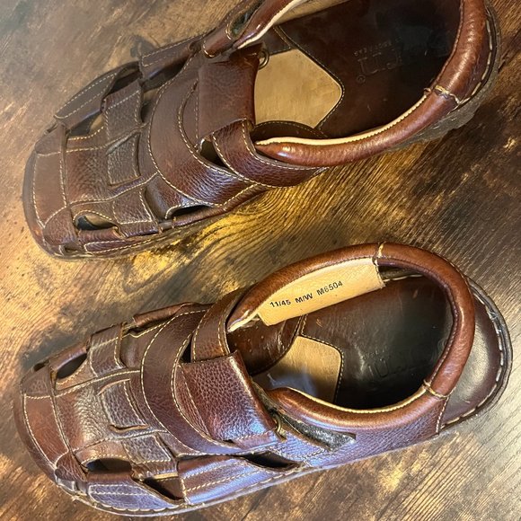 Born Mens Brown Leather Crisscross Slide Sandals M6010 Size 9 Handcrafted Mexico Born | Shoes | Born Brown Leather Sandals With Crossstrap  main image 2
